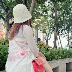 MiniMuseDiary channel thumbnail