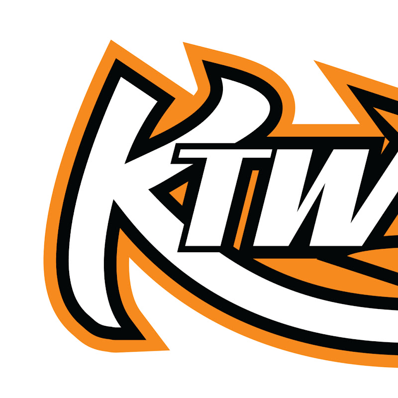 KTwinzReacts