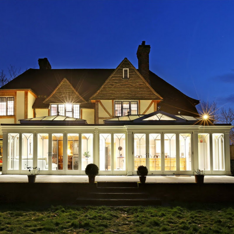David Salisbury - Luxury Orangeries & Kitchens