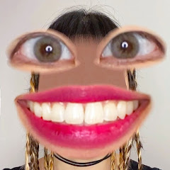 Channel thumbnail for TeeKaa 티카