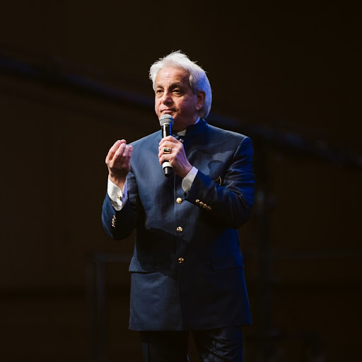 Benny Hinn