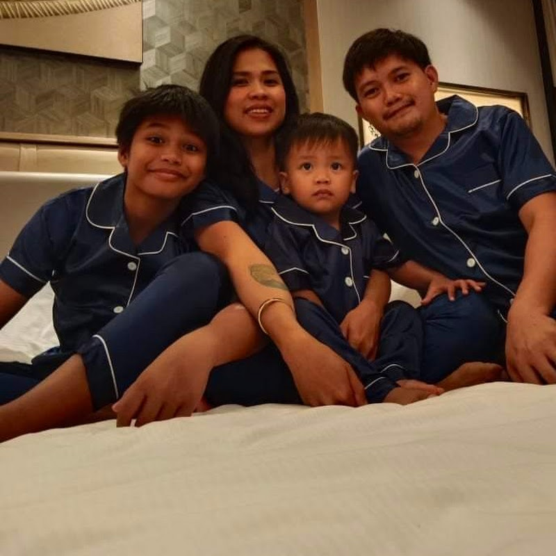 JenzonandFamVlog