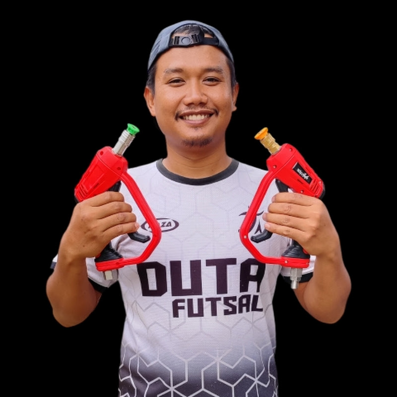 Ari Aprilianto (Spesialis Jet Cleaner)