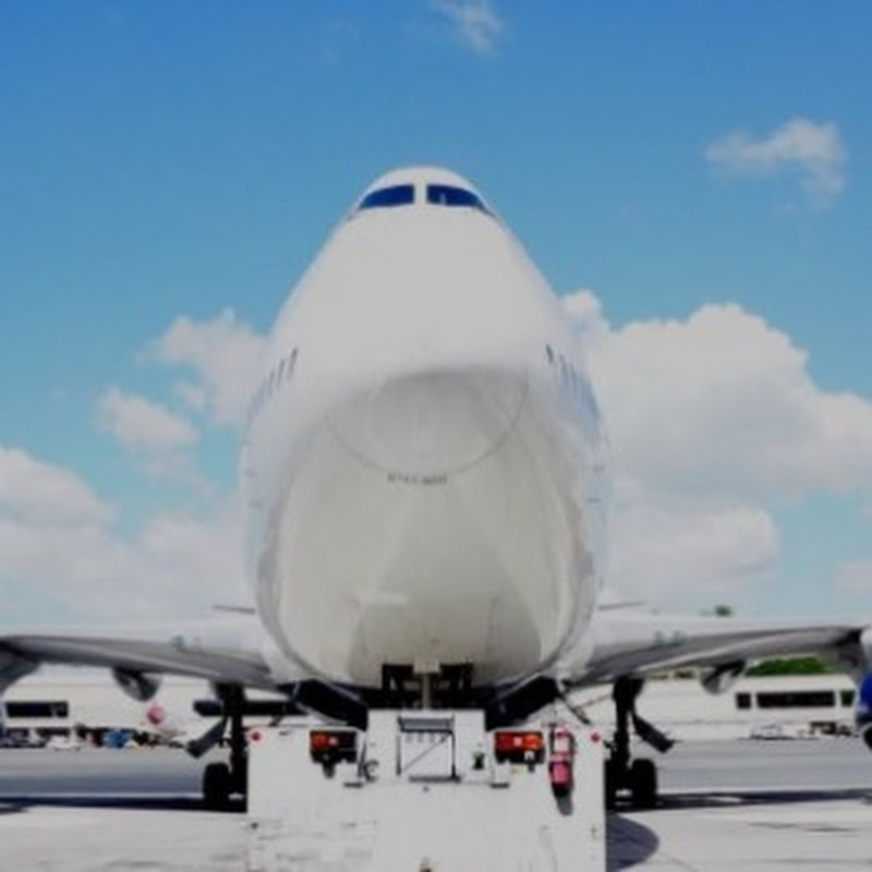 Histories of Airliners