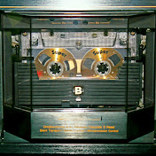 A Touch of Vintage Electronics