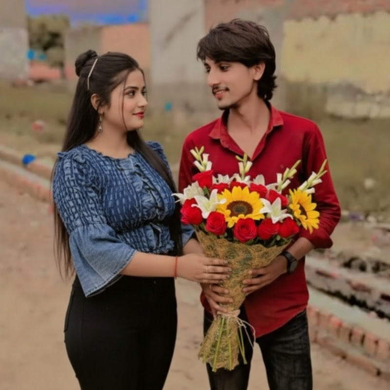 Hire MOSIMKHAN100 — Productivity Hacks & Time Management (Business) YouTube creator for sponsorships