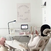 きこりん⌇白×ピンクの部屋に住む30代独身女子