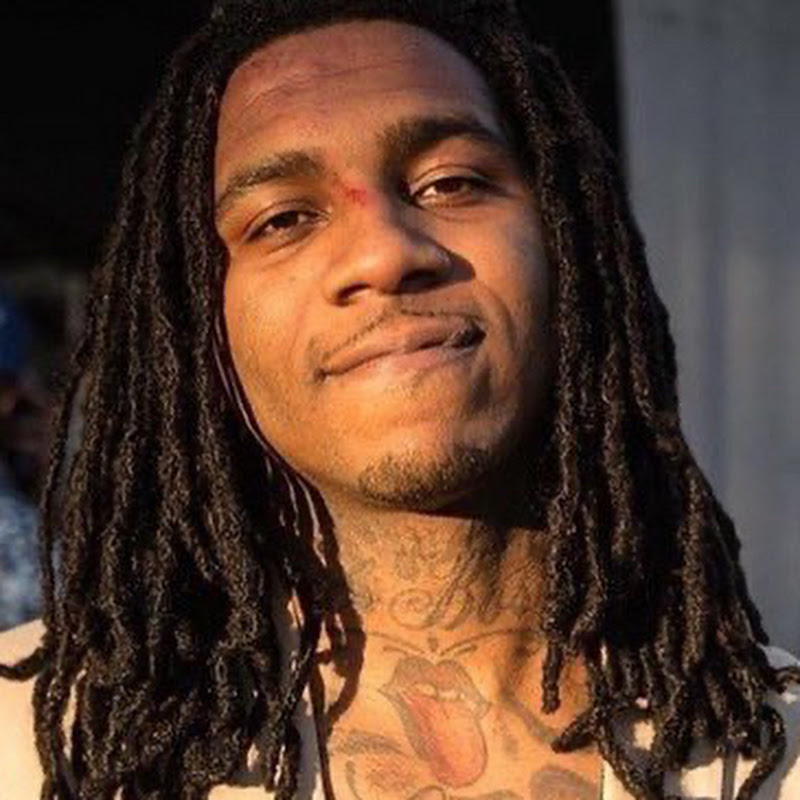 She tried a risky prank on her boss😳 #hopecore #relatable #aprilfools