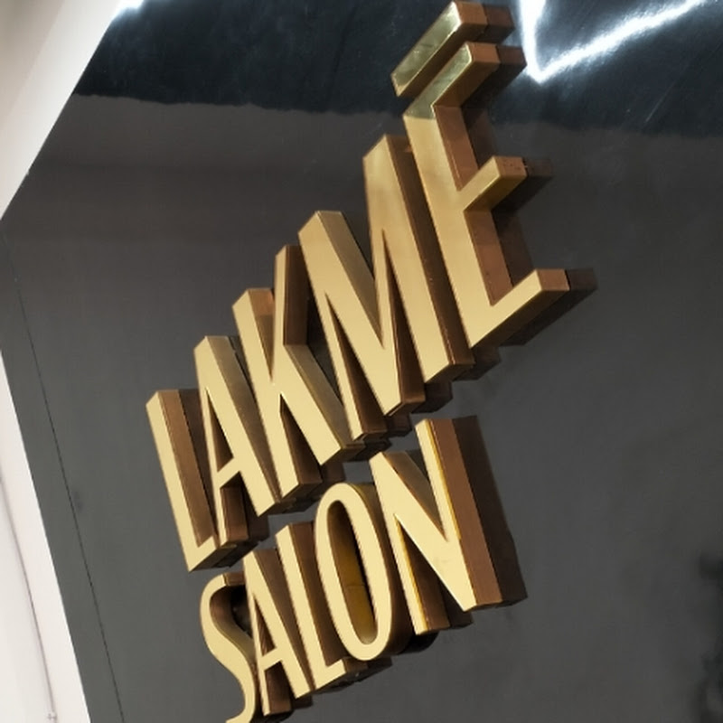 Lakme salon