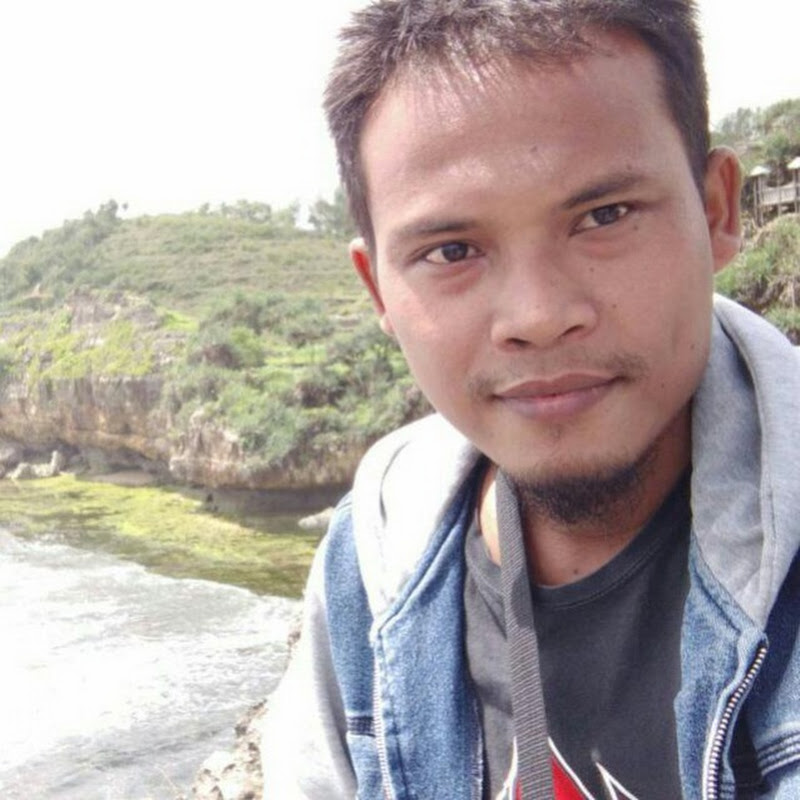 Om Karno