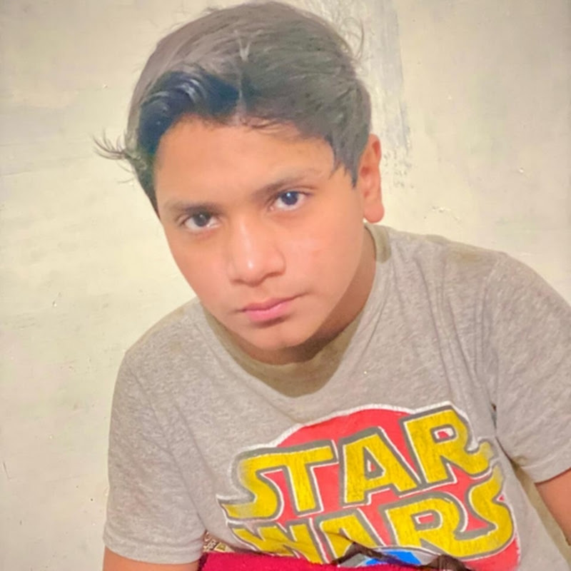 Hire Mrmoeez1122 — Food & Drink YouTube creator for sponsorships