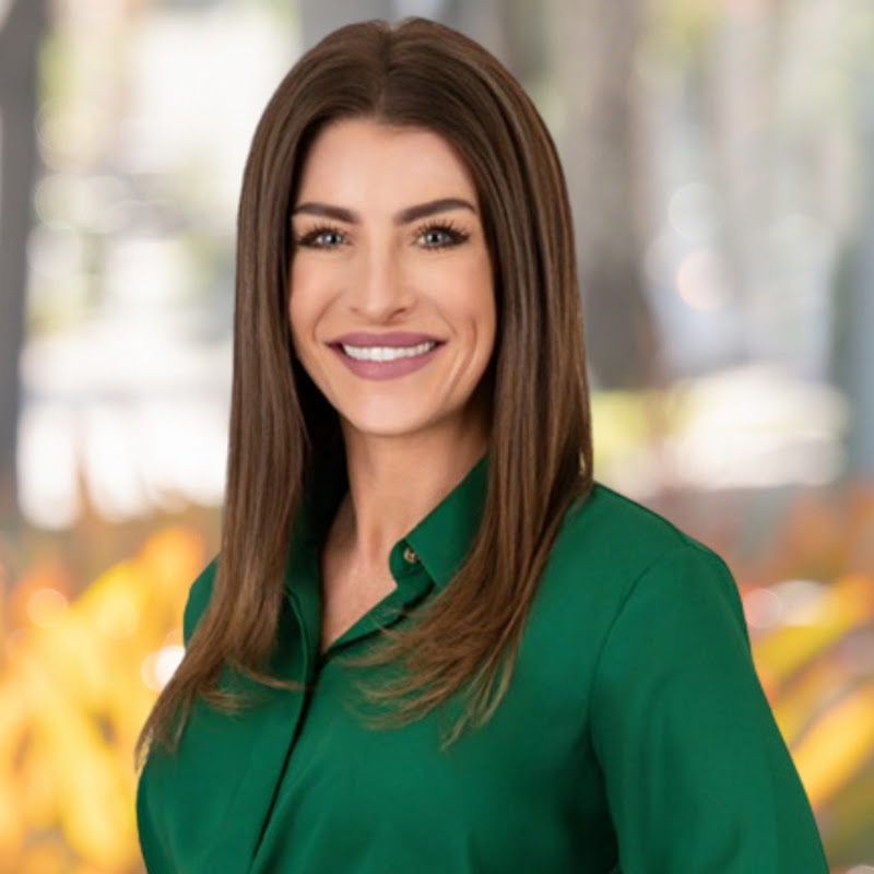 Get Sarasota Real Estate Fit with Shayla Twit