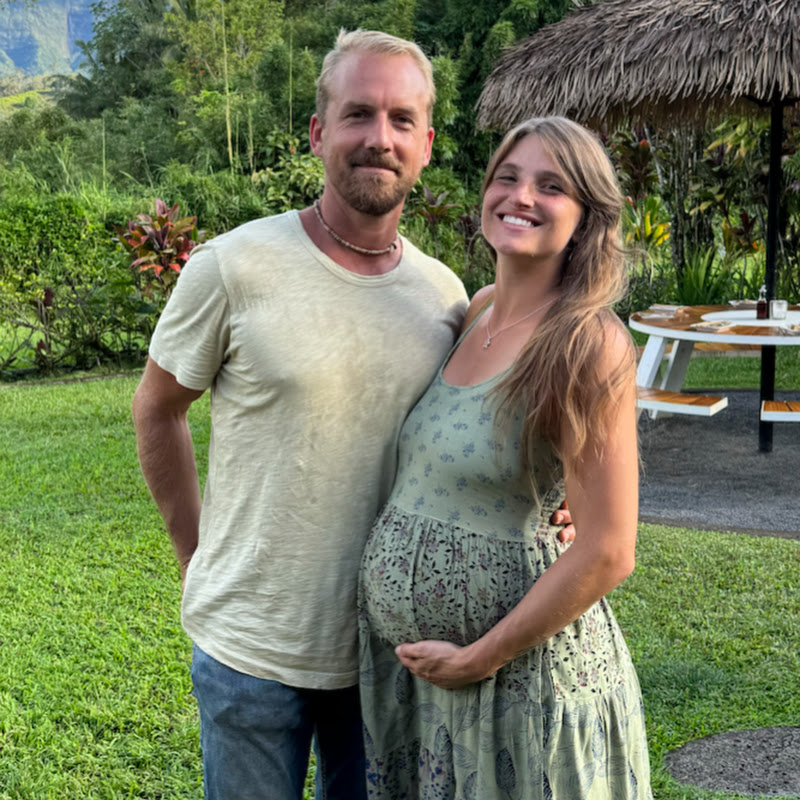 Off Grid w/ Jake & Nicolle