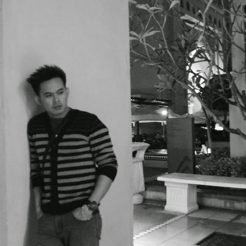 Mark G. Aguja