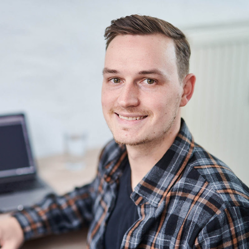 Coding mit Jannick Logo