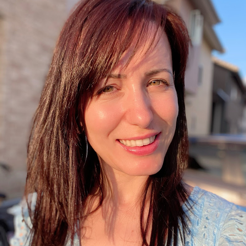 POLIANA ANDRESSAのサムネイル