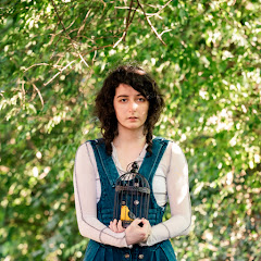 Madds Buckley - Topic