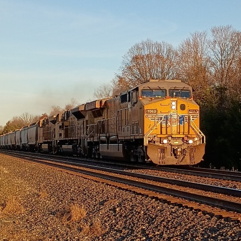 Hire CSX rail productions — Trucks & Commercial Vehicles YouTube creator for sponsorships