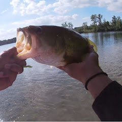 Aki Fishing