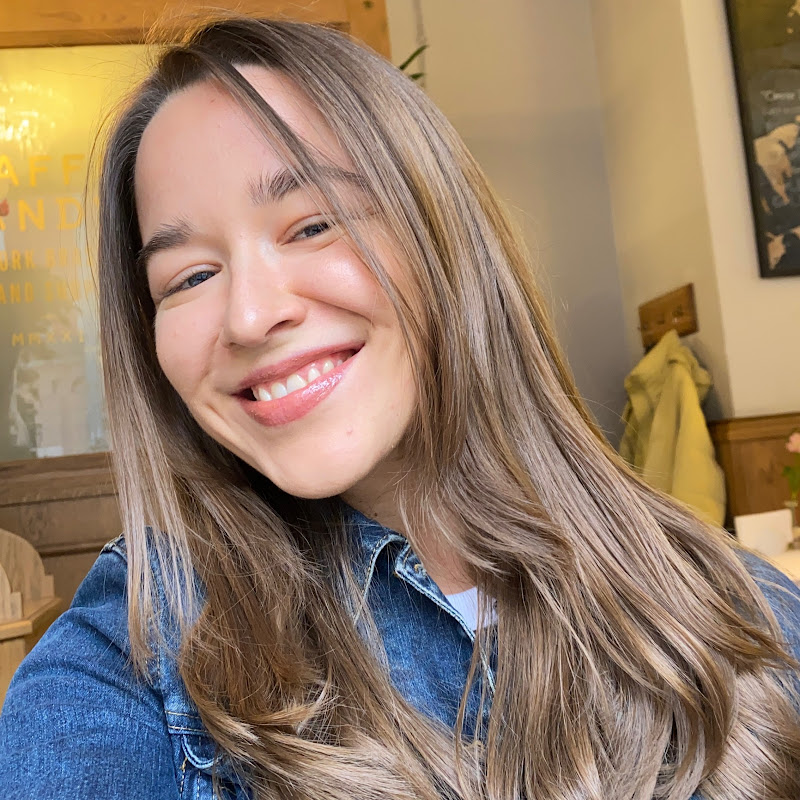 Анастасия Янкина Logo