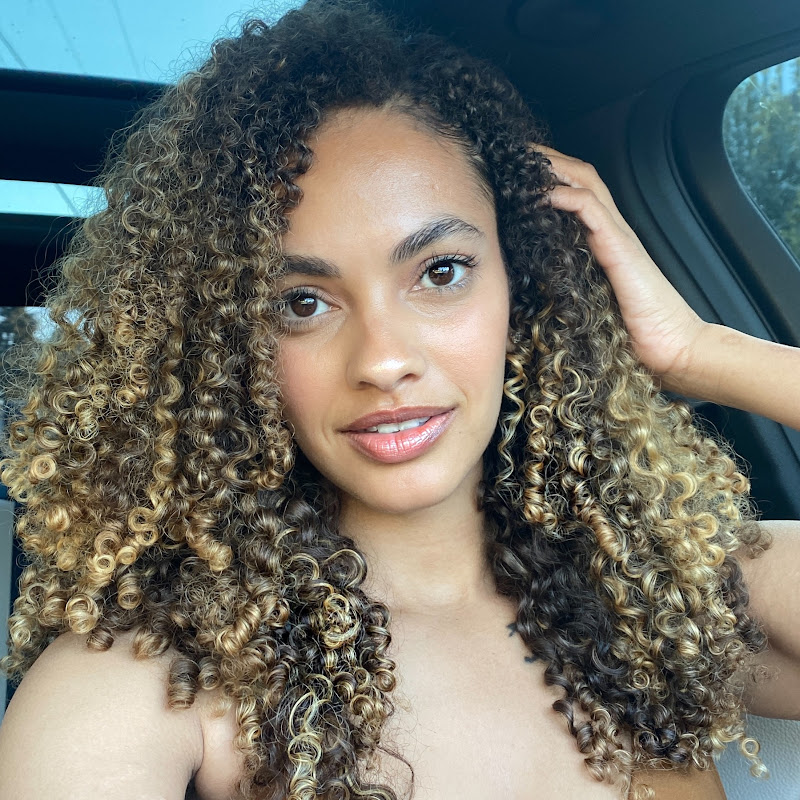 Caitlyn Lindsay