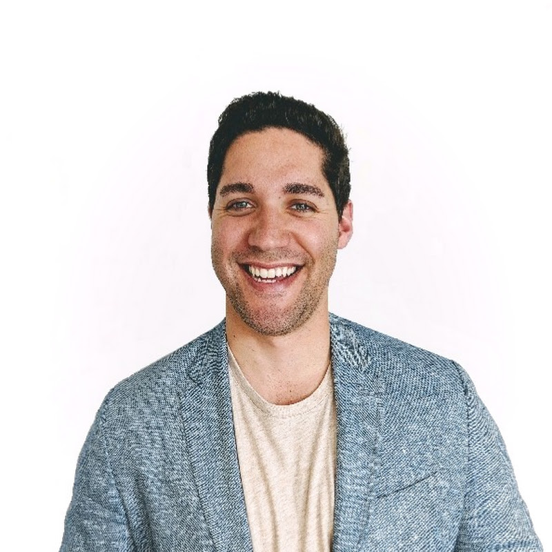 Colin Talks Tech Logo