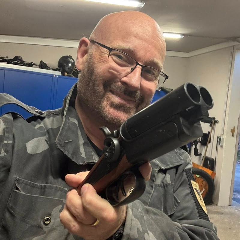 Jörg Sprave Waffensachverständiger Logo