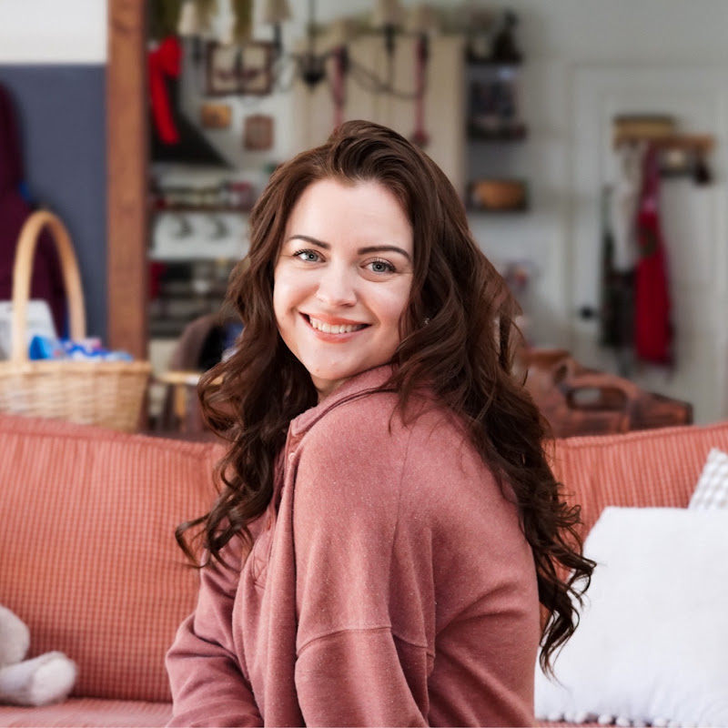 Megan Blakelie • Cozy Homemaking + Motherhood