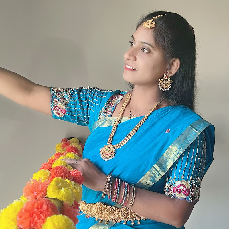 Lucky Telugu vlogs in USA