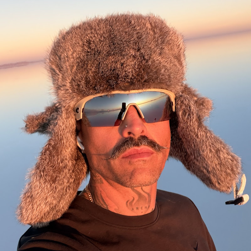 Mike Bahia