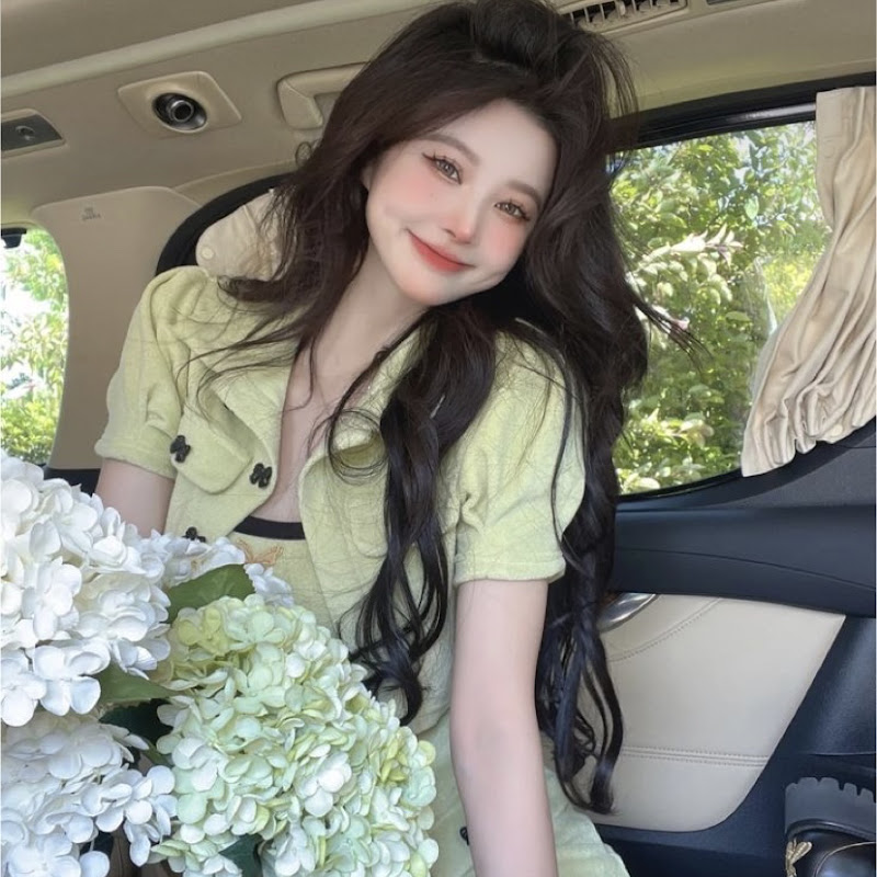 🦋𝓒𝓻𝓮𝓪𝓽𝓲𝓿𝓮 𝓰𝓲𝓻𝓵 🦋