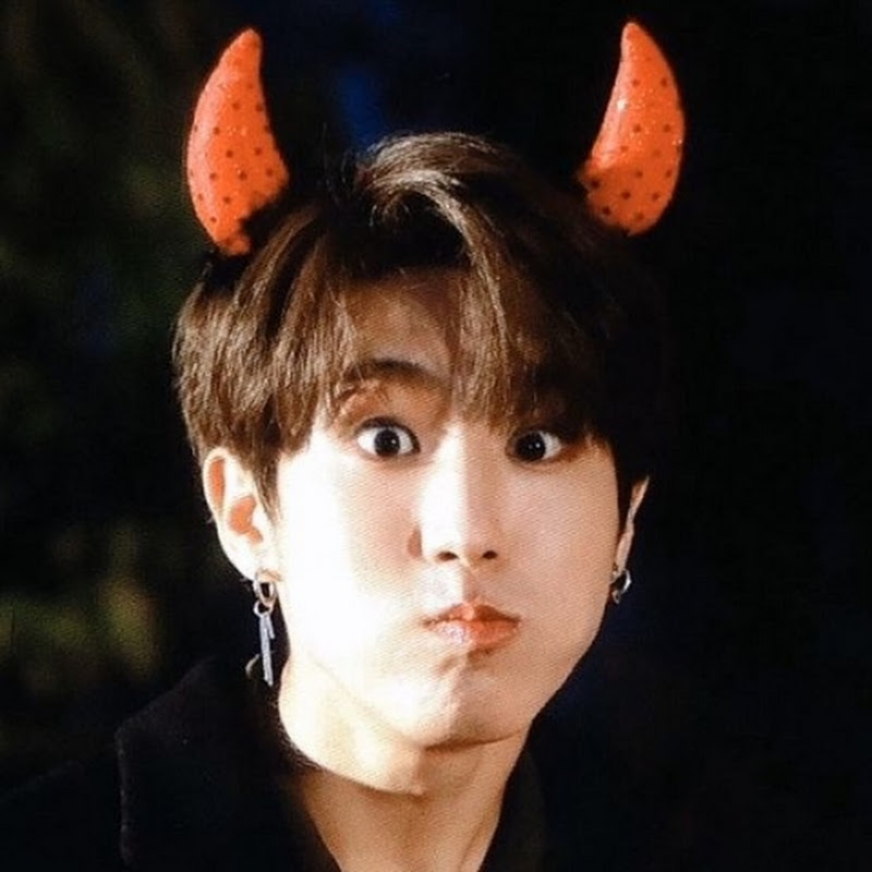 ୨୧ mᥲrі ୨୧