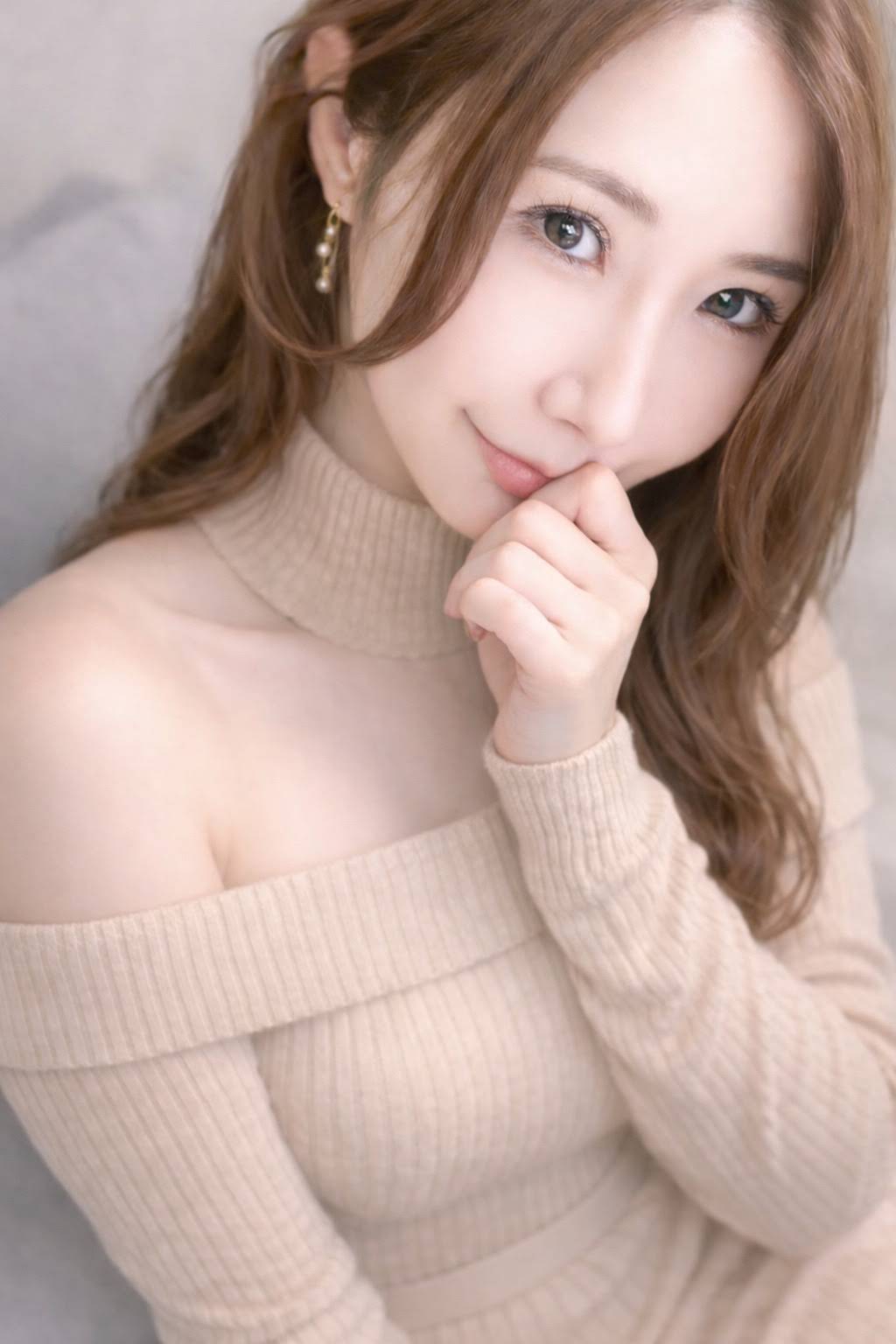 ひろみ Hiromi (45age) - YouTube