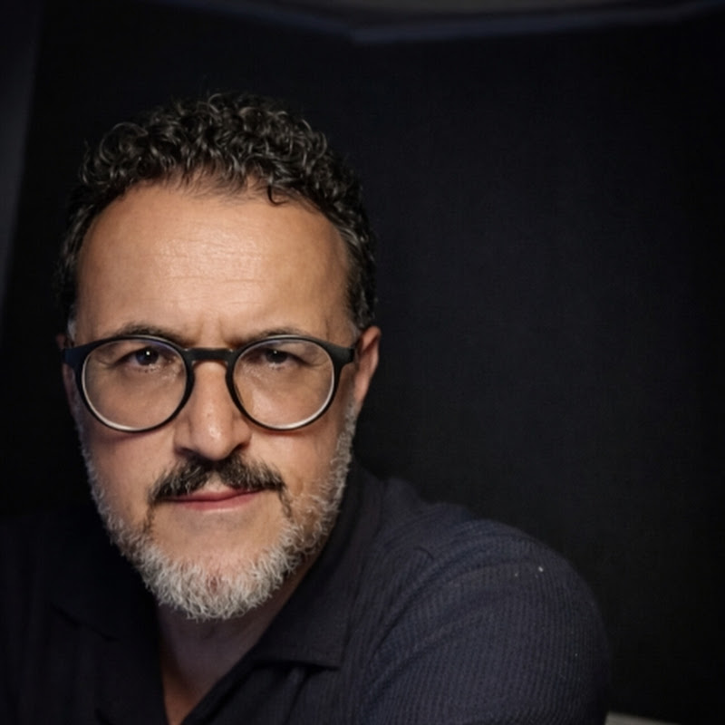 Psikolog İzzet Güllü 