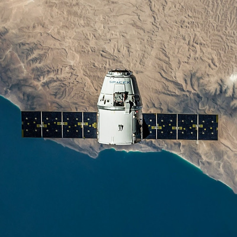 SPACEandFUTURISM