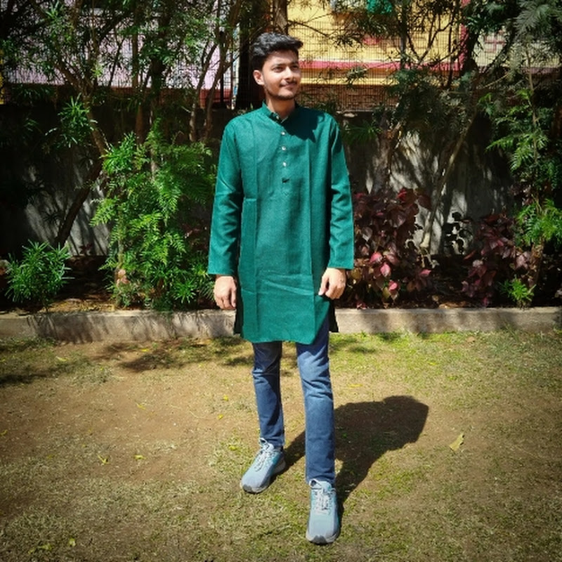 Laksh Mishra 