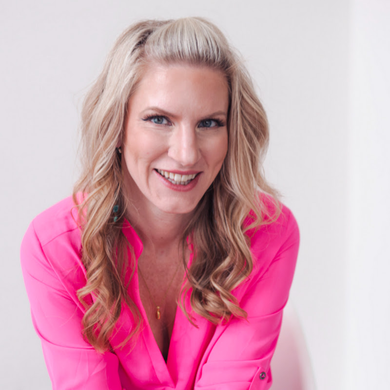 Dr. Carrie Jones