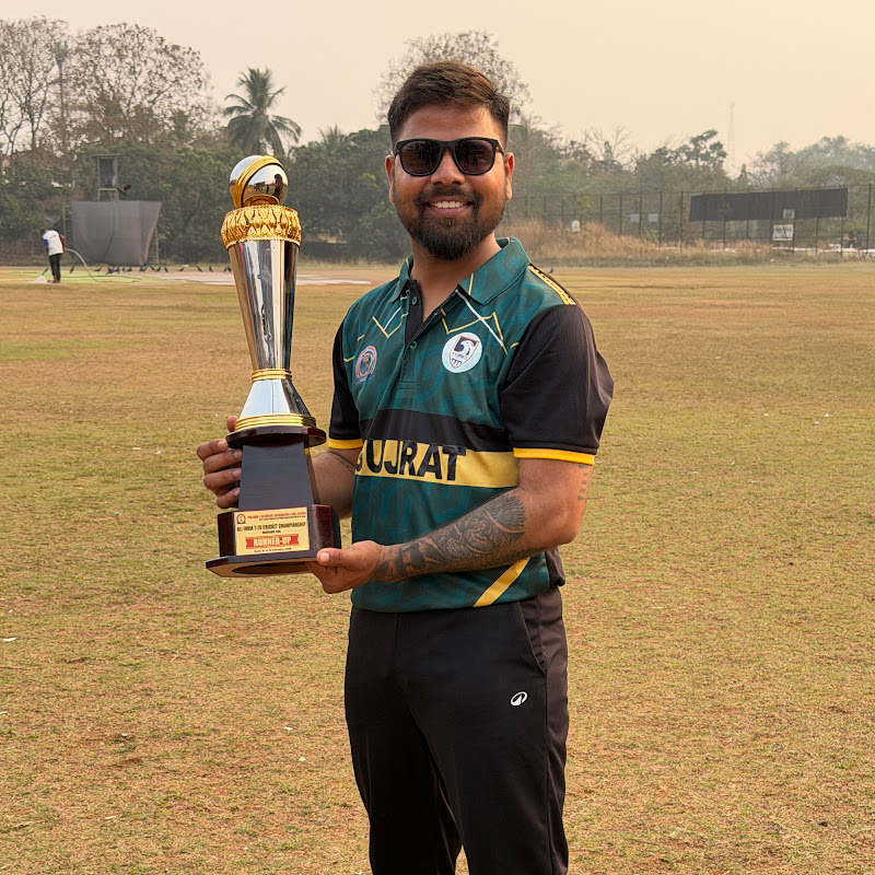 CoacHarsh🏏