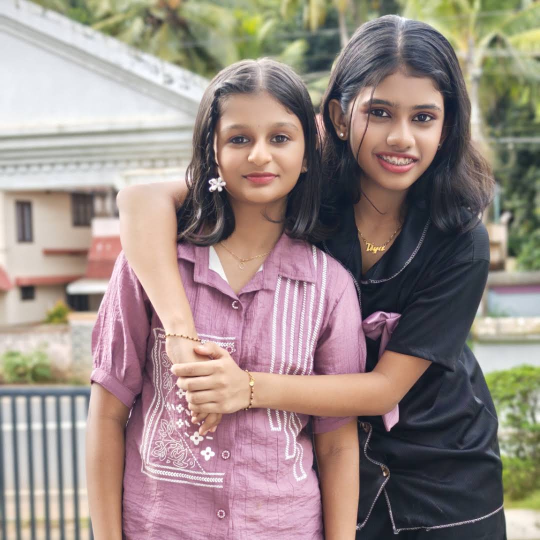  Foto zu Post from Tiya & Advik Chathamkulam NimishaRajeesh Vlogs 
