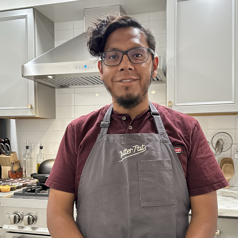 Luis J. Cast Iron Cooking