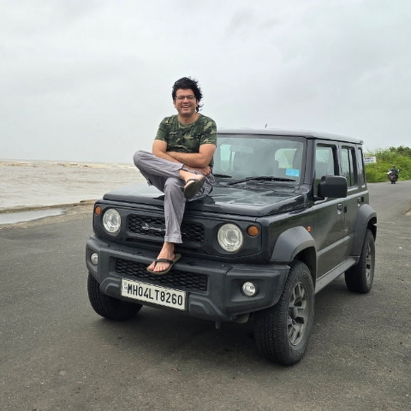 The Safari Traveller