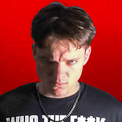 Alex White‎