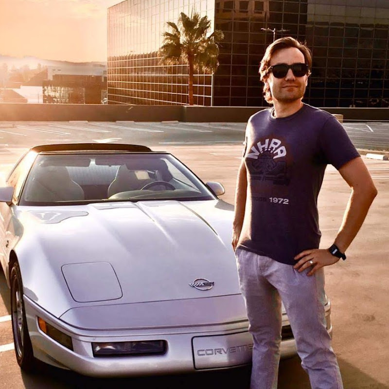 Retro Cars Forever Logo