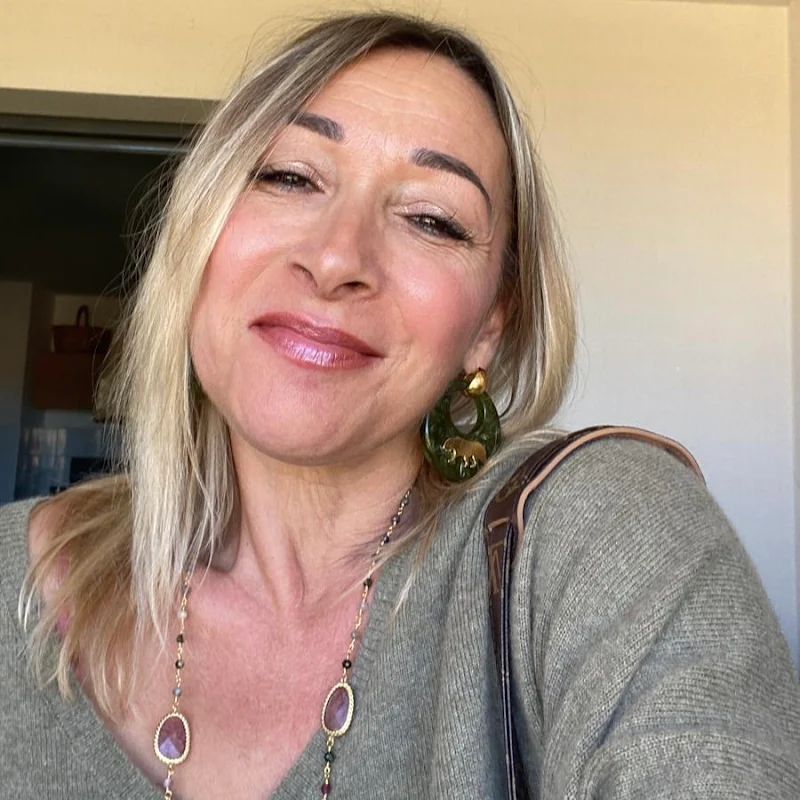 Corinne COPPOLA Hypnothérapeute -Hypnose-Emdr*