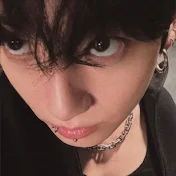 𝗟𝘂𝗻𝗮 𝗳𝗹𝗼𝗿𝗮𝘅𝘅 ★