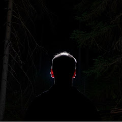 Между Прошлым и Будущим