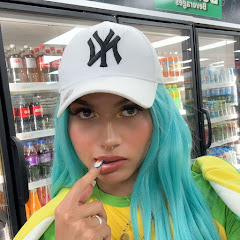 Selena Reyez