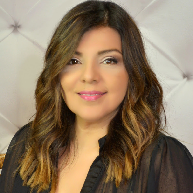 Leanette Lopez — artist photo