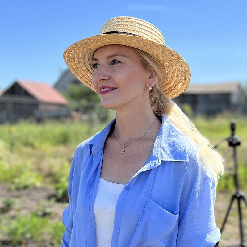 Алёна Цветаева Logo