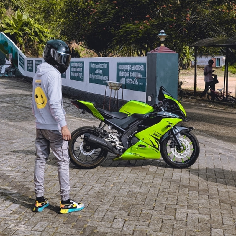 KID MOTO GENE